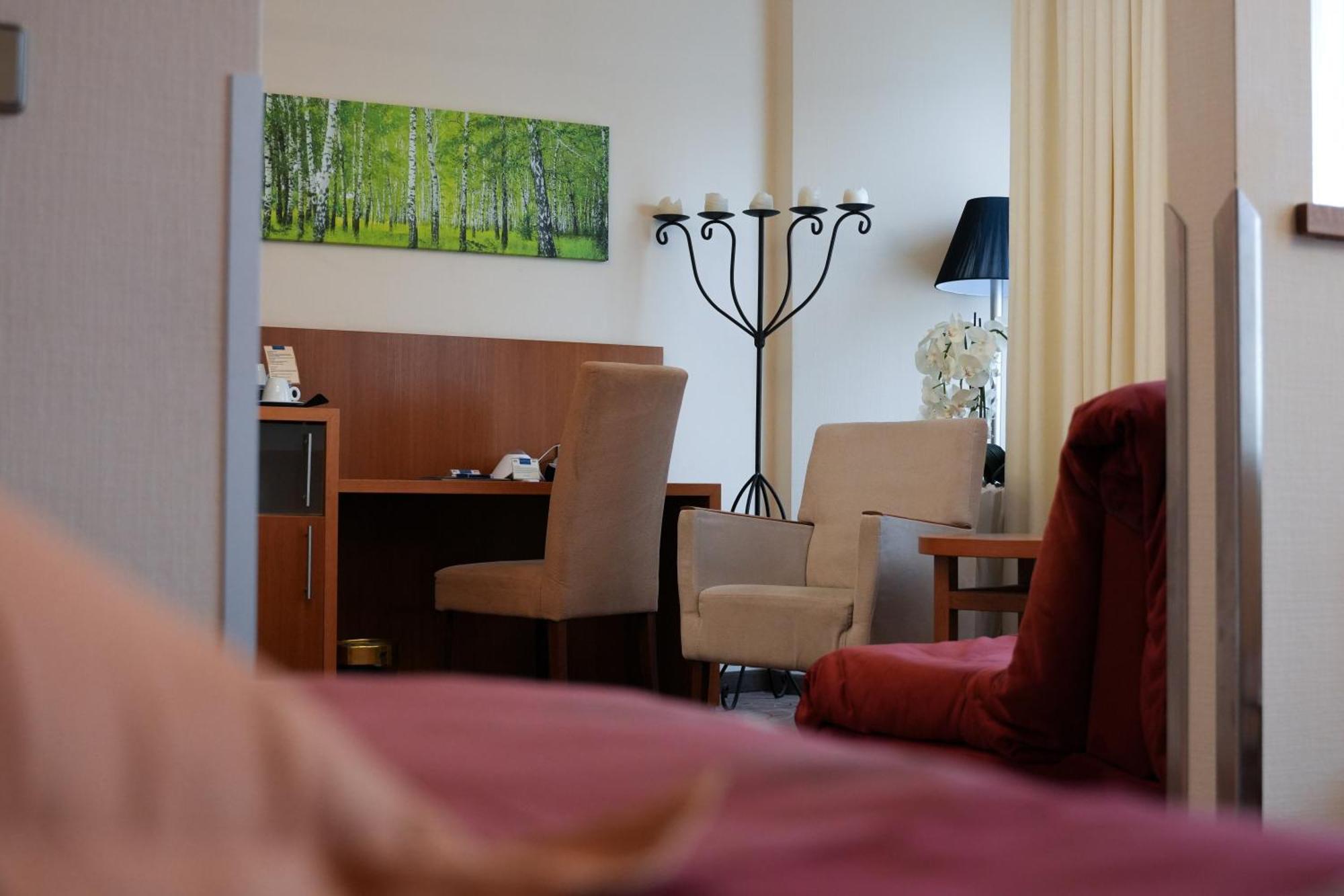 Hotel Blauer Engel Aue  Bagian luar foto